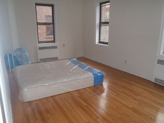 5th image of 3431 81st St APT B55
