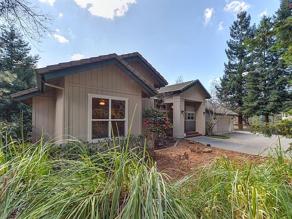 5th image of 11603 Bernadine Ct