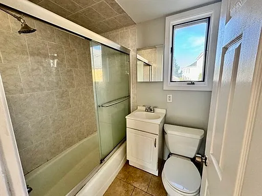 30 Lucas St #1 — Photo 14