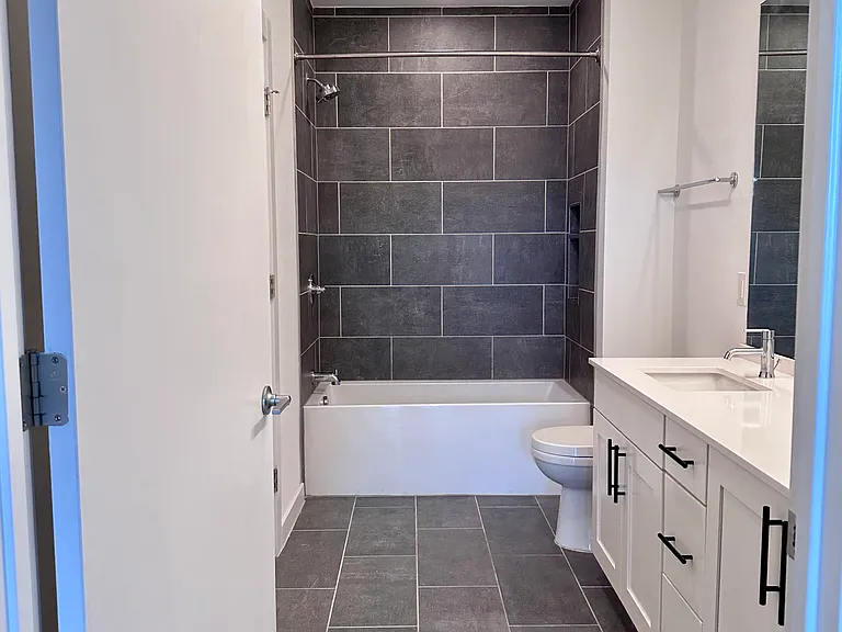 900 S 1st St #317 — Photo 7