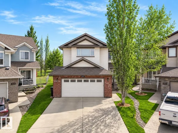 20853 92a Ave NW, Edmonton, AB T5T 3Z1