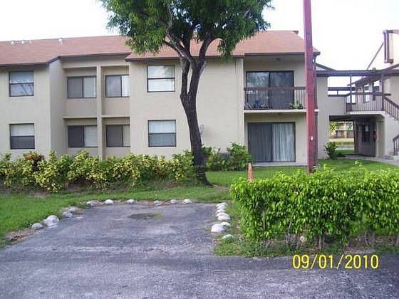 1st image of 485 NW 210th St APT 103