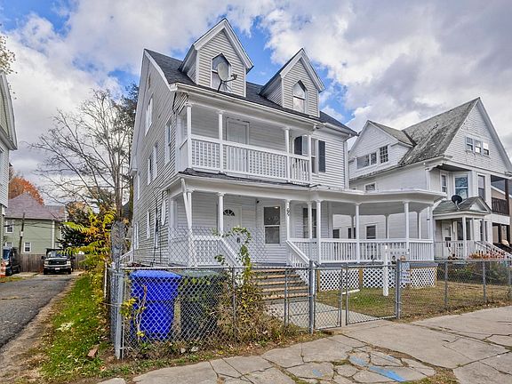 3rd image of 65 Montrose St