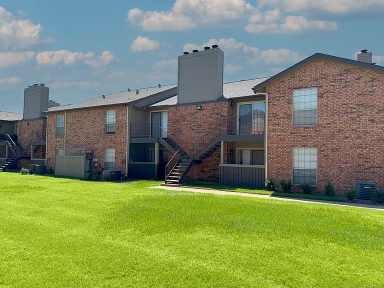 Quail Crossing Apartments — Photo 7
