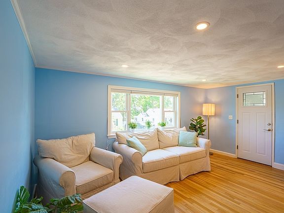 4th image of 38 Grassmere Rd