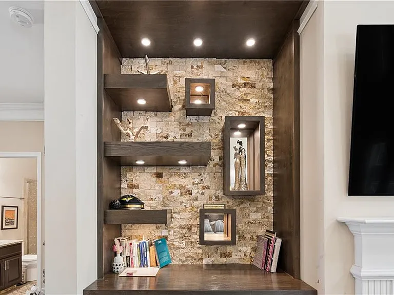 4470 Skylark Ln — Photo 11