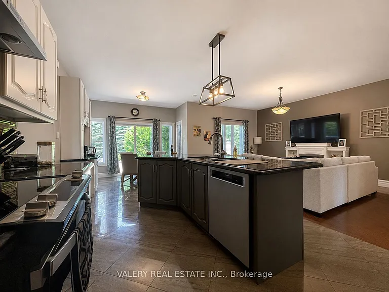 17 Southwinds Dr — Photo 6