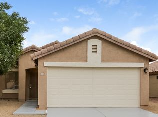 953 E Greenlee Ave, Apache Junction, AZ 85119