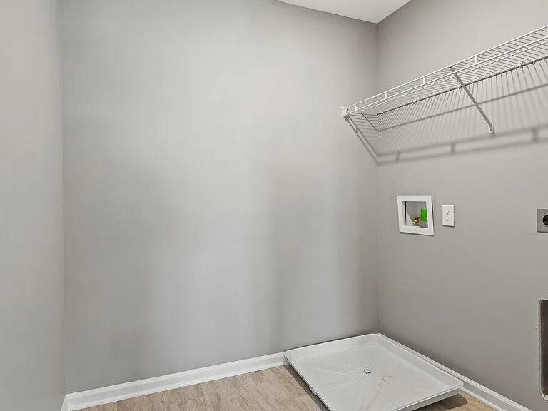 186 Oxford Landing Dr — Photo 20