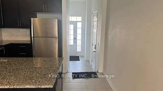 80 Keppel Cir — Photo 2