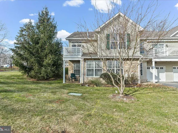 1588 Nicklaus Dr, Springfield, PA 19064