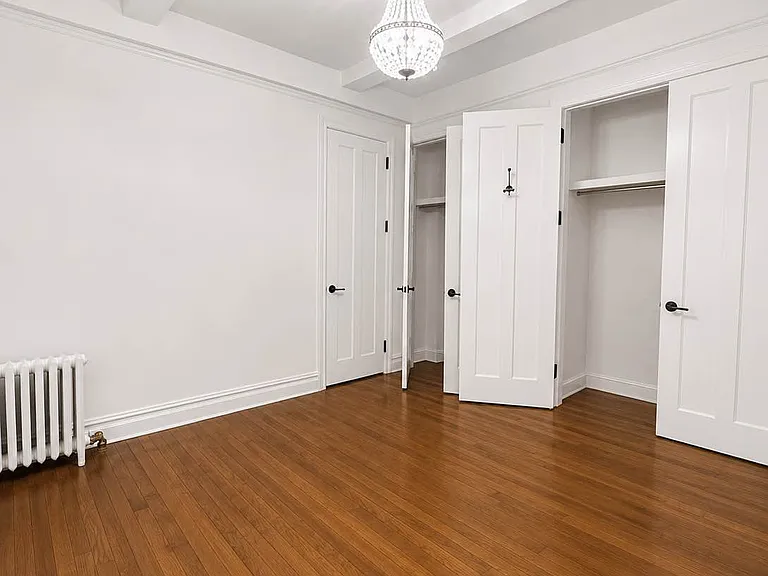 170 W 74th St #411 — Photo 2