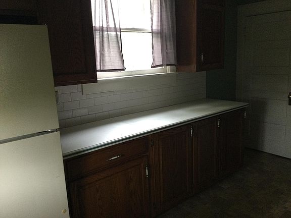 3rd image of 539 McConnell Ave