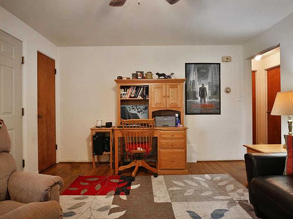 5th image of 92-94 Sunnyside Ln