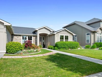 1922 S Herron Dr, Nampa, ID, 83686