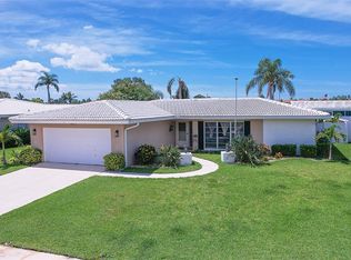 14872 Crown Dr, Largo, FL 33774