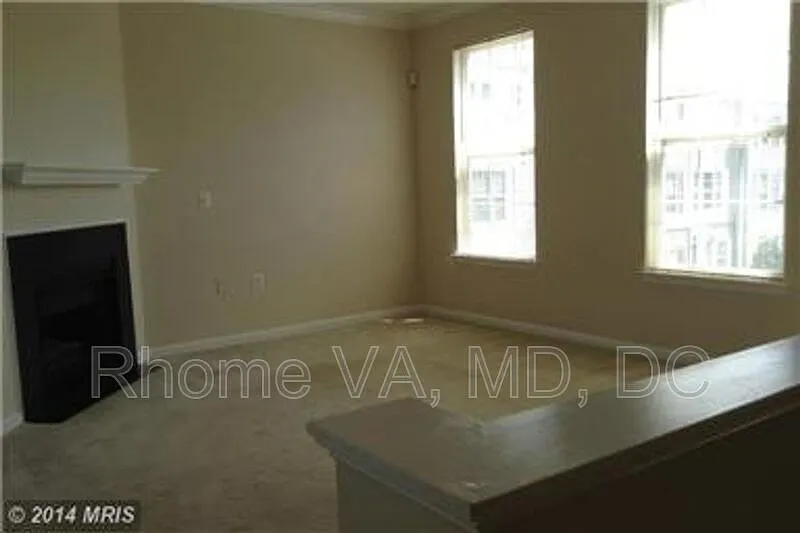 Photo 2 of 14 - 21809 Jarvis Sq - Ashburn, VA Building Photo - 21809 Jarvis Sq