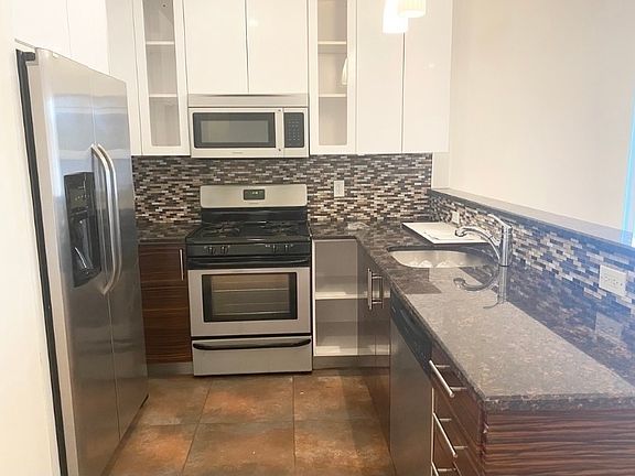 3rd image of 2402 Gerritsen Ave #2A