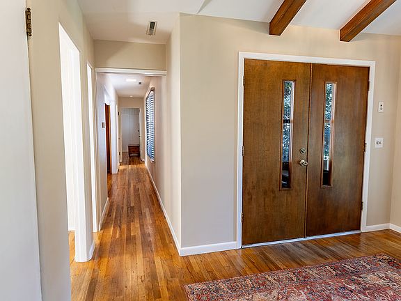 5th image of 2816 Arvin Rd