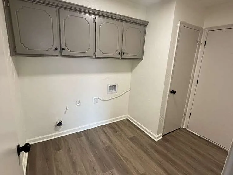 509 SW 25th Pl — Photo 13