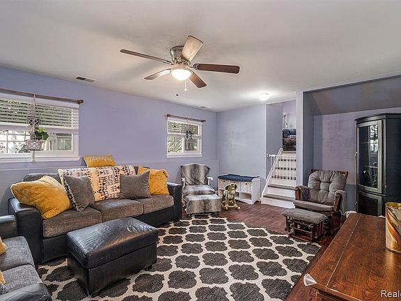 5th image of 3279 Brookneal St