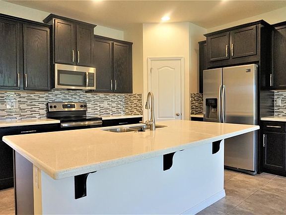 3rd image of 345 Misty Grove Ln