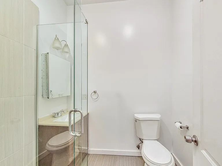 1645 W Huron St #1R — Photo 10