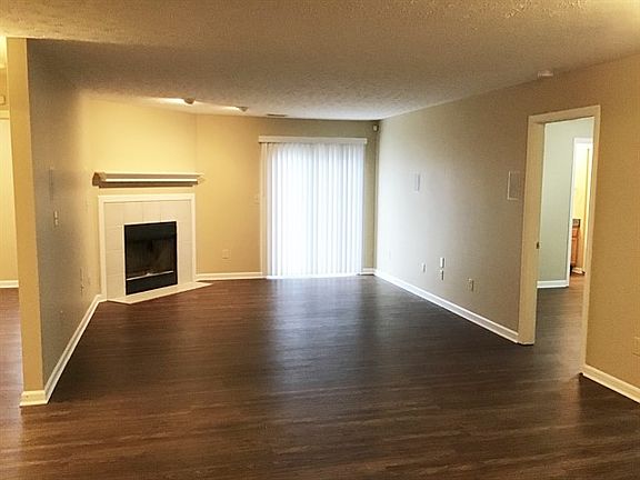 3rd image of 5360 Fishlake Dr