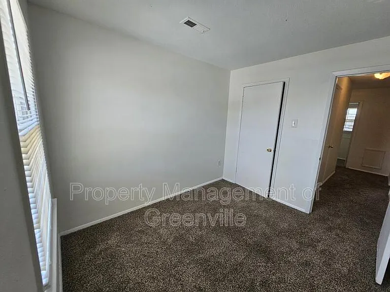 6526 White Horse Rd #17F — Photo 11