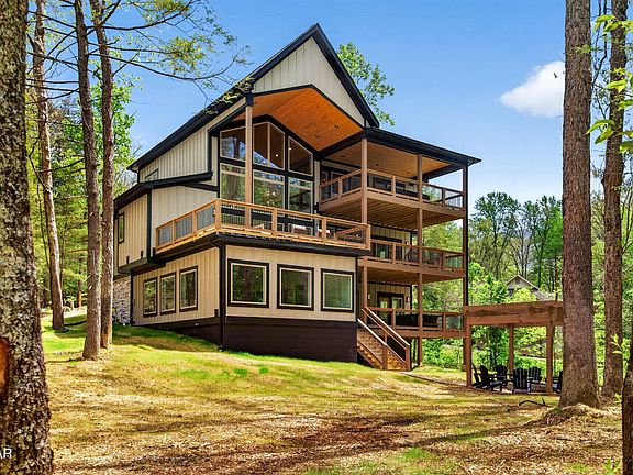 2nd image of 3806 Revetta Cir Lot 16