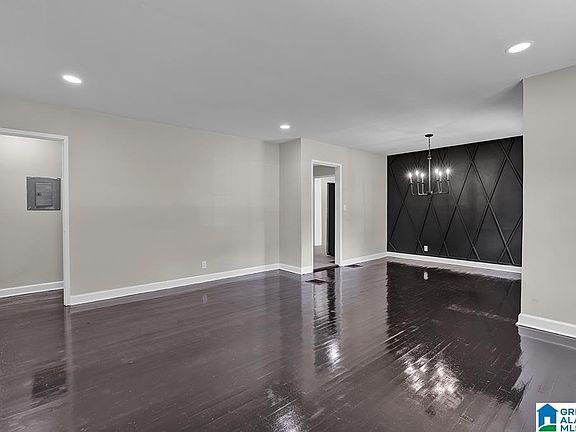 3rd image of 968 N Martinwood Dr