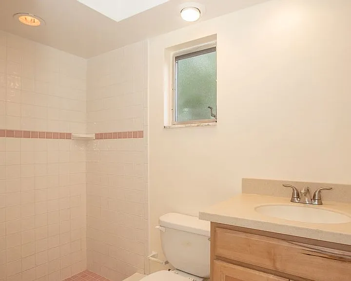 2242 King Johns Ct — Photo 9