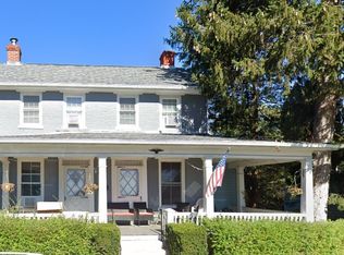 13 W Main St, Hershey, PA 17033