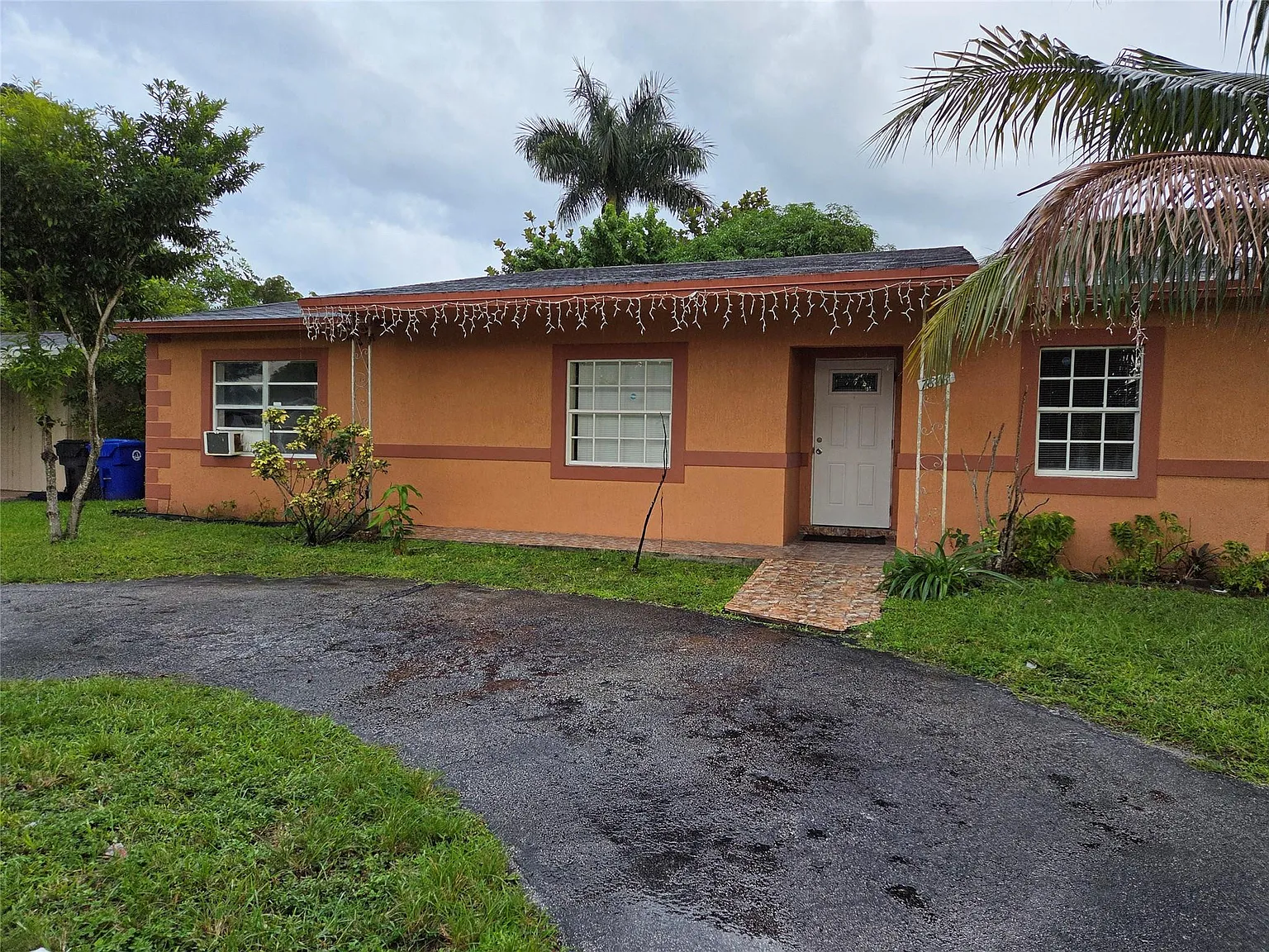 1 bed, 1.0 bath, 1670 sqft, $1,200 — Photo 2