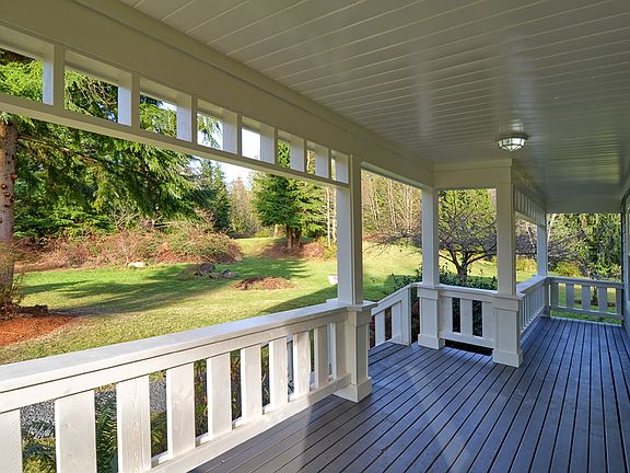 Side of Front Poorch