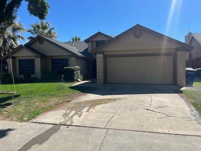 500 W Clover Ave, Patterson, CA, 95363