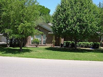 1st image of 121 Northcliffe Dr