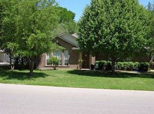 121 Northcliffe Dr, Belton, TX 76513