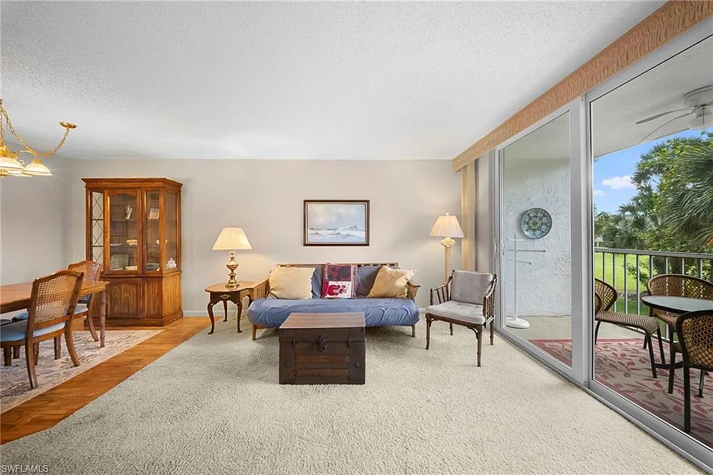 2 bed, 2.0 bath, 842 sqft, $1,695 — Photo 4