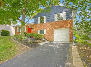 1072 Afton Rd, Columbus, OH 43221