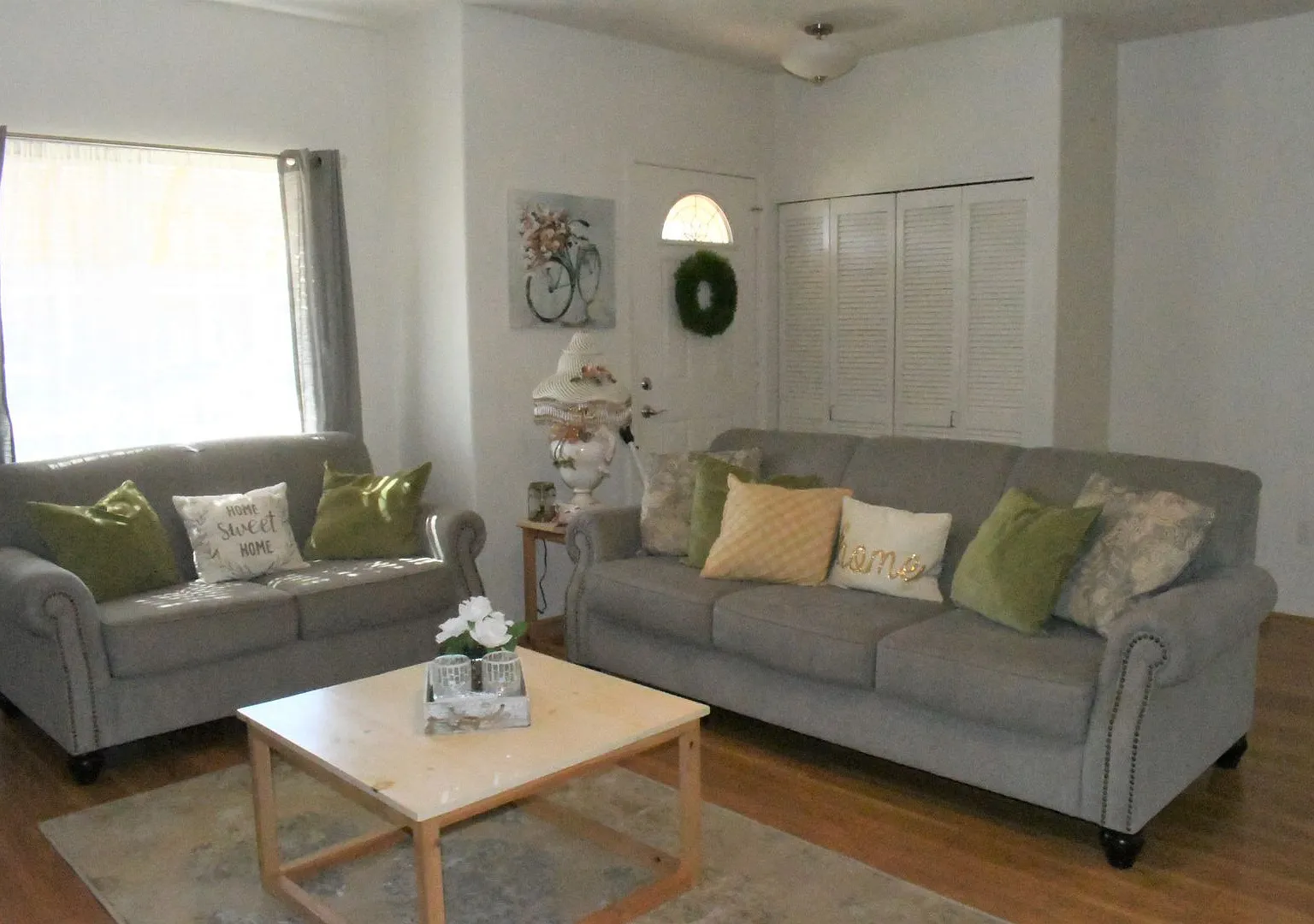 3br/2.5ba w/1-car Garage - Kapolei — Photo 3