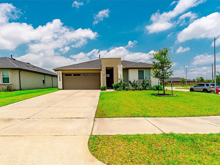 28902 Yachting Point Ln — Photo 2