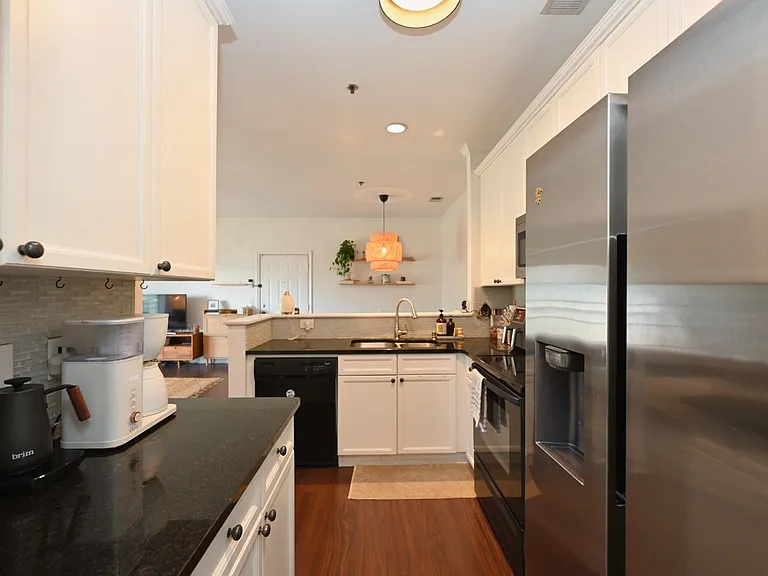 7003 Lenox Village Dr #B11 — Photo 22