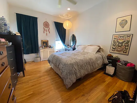 Rented by Capri Jet Realty Corp | media 3