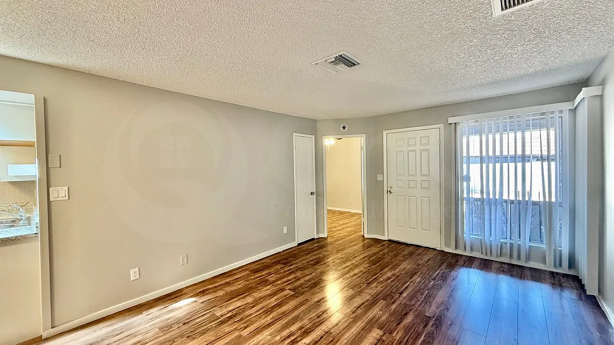 2 bed, 2.0 bath, $1,449 — Photo 3