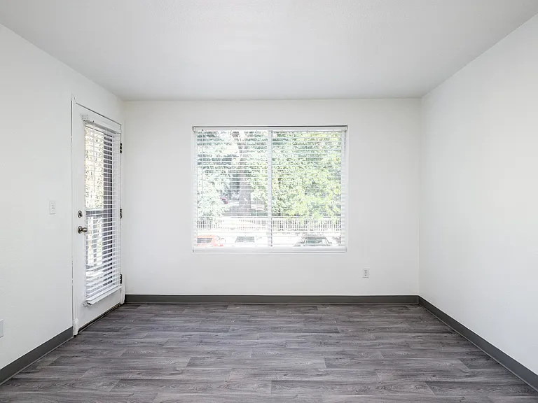 Glen Ridge | Interior