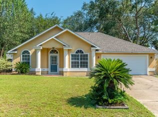2803 Wilson Ln, Crestview, FL 32539