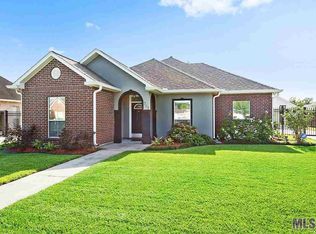 301 Oleana Dr, Gonzales, LA 70737