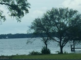 260 Lake Dr, Florahome, FL 32140