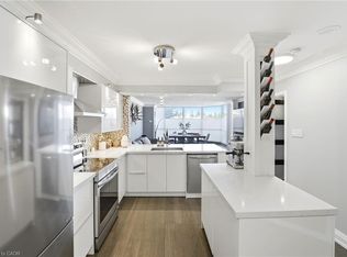 Peppermill Place, Mississauga, ON L4W 4Z9